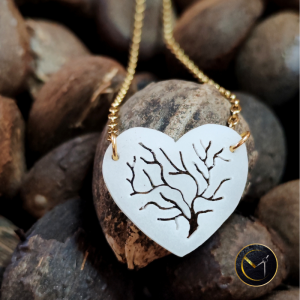 Collier coeur, arbre de vie en ivoire végétal et acier inoxydable