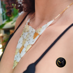 Plastron, asymétrique, ivoire végétal, plastron, Réunion