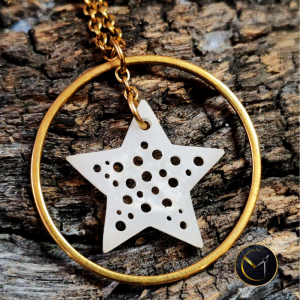 Collier étoile constellations en ivoire végétal et acier inoxydable