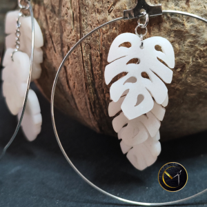 Boucles d'oreilles créoles monstéras ivoire végétal et acier inoxydable
