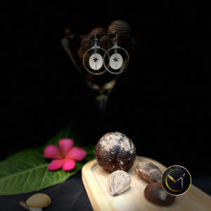 Boucles d'oreilles créoles  palmier en ivoire végétal et acier inoxydable