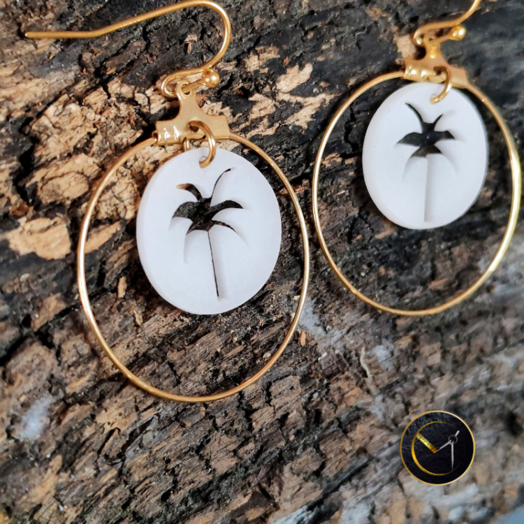 Boucles d'oreilles créoles  palmier en ivoire végétal et acier inoxydable