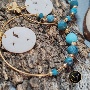 Boucles d'oreilles créoles pailles-en-queue en ivoire végétal et Apatite pierre naturelle et acier inoxydable