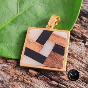 Pendentif, graphique, marqueterie, carré, mixte, homme, femme, bijoux, tamarin, ivoire végétal, ébène, Madagascar, bijoux