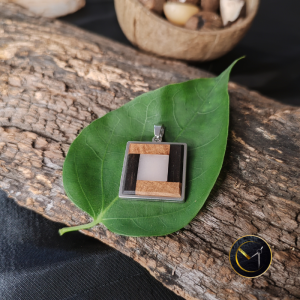 Pendentif, graphique, marqueterie, carré, mixte, homme, femme, bijoux, tamarin, ivoire végétal, ébène, Madagascar, bijoux